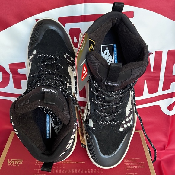 Vans Ultrarange Exo Hi Black/Wrapped Checkerboard WMNS sneakers - Picture 13 of 16